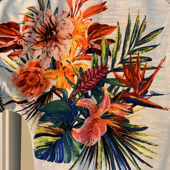 CHICO’S Short-sleeve Floral T-Shirt, Size 0/Small - Picture 2 of 7